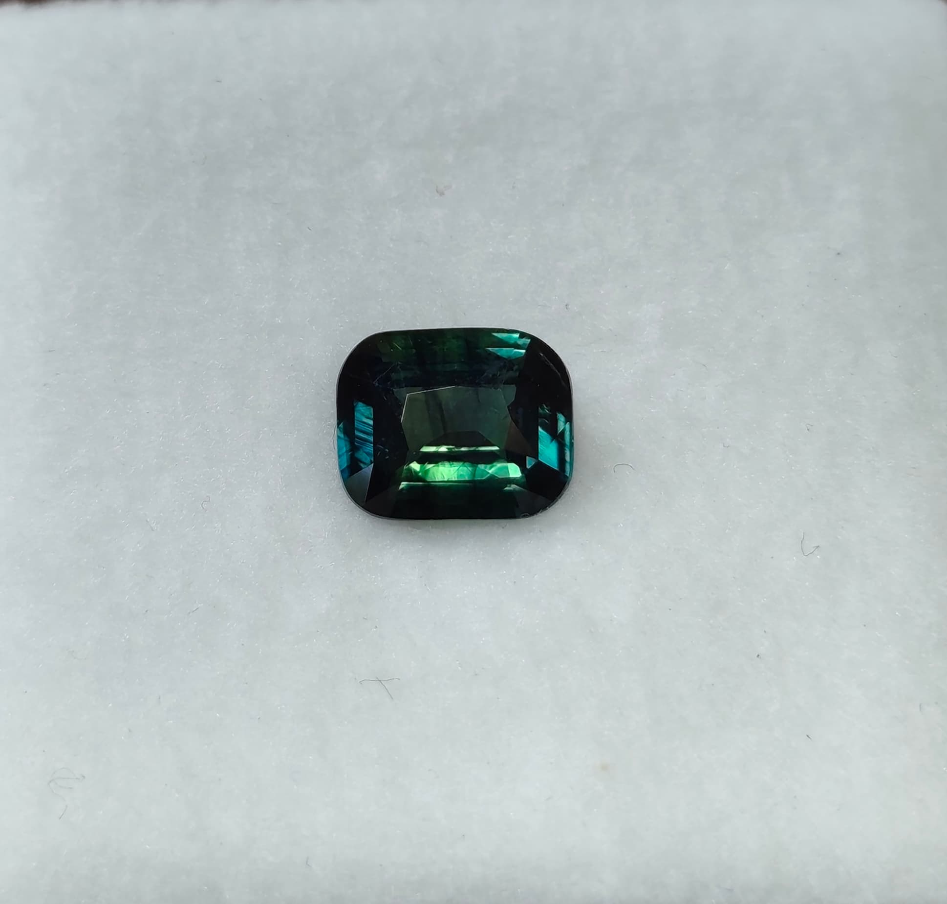 Teal sapphire